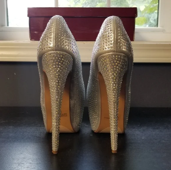 Delicacy High-25 Heels - Picture 5 of 9